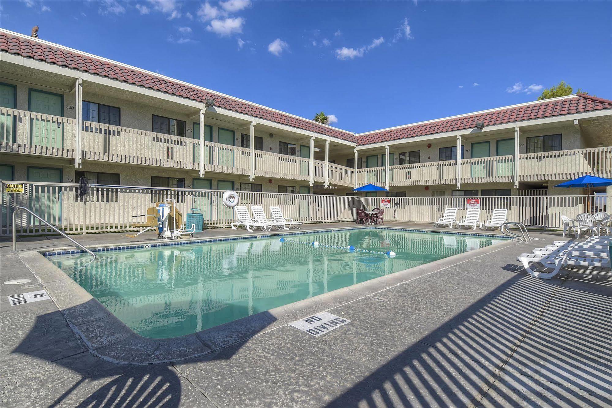 Motel 6-Barstow, Ca Exteriör bild